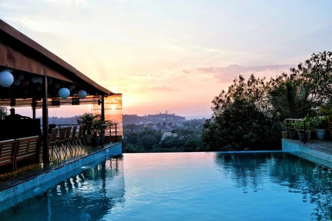 Silverador Resort Тане Екстериор снимка
