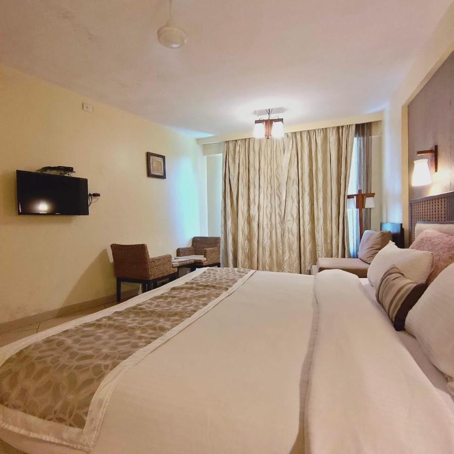 Silverador Resort Тане Екстериор снимка